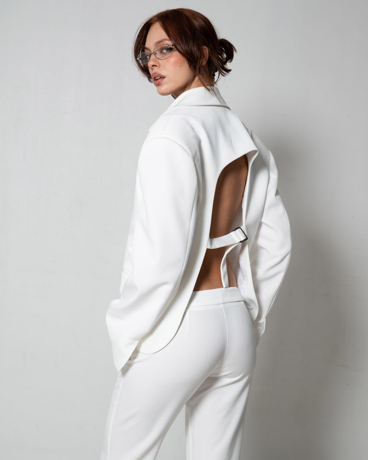 SUIT — The Blazer White