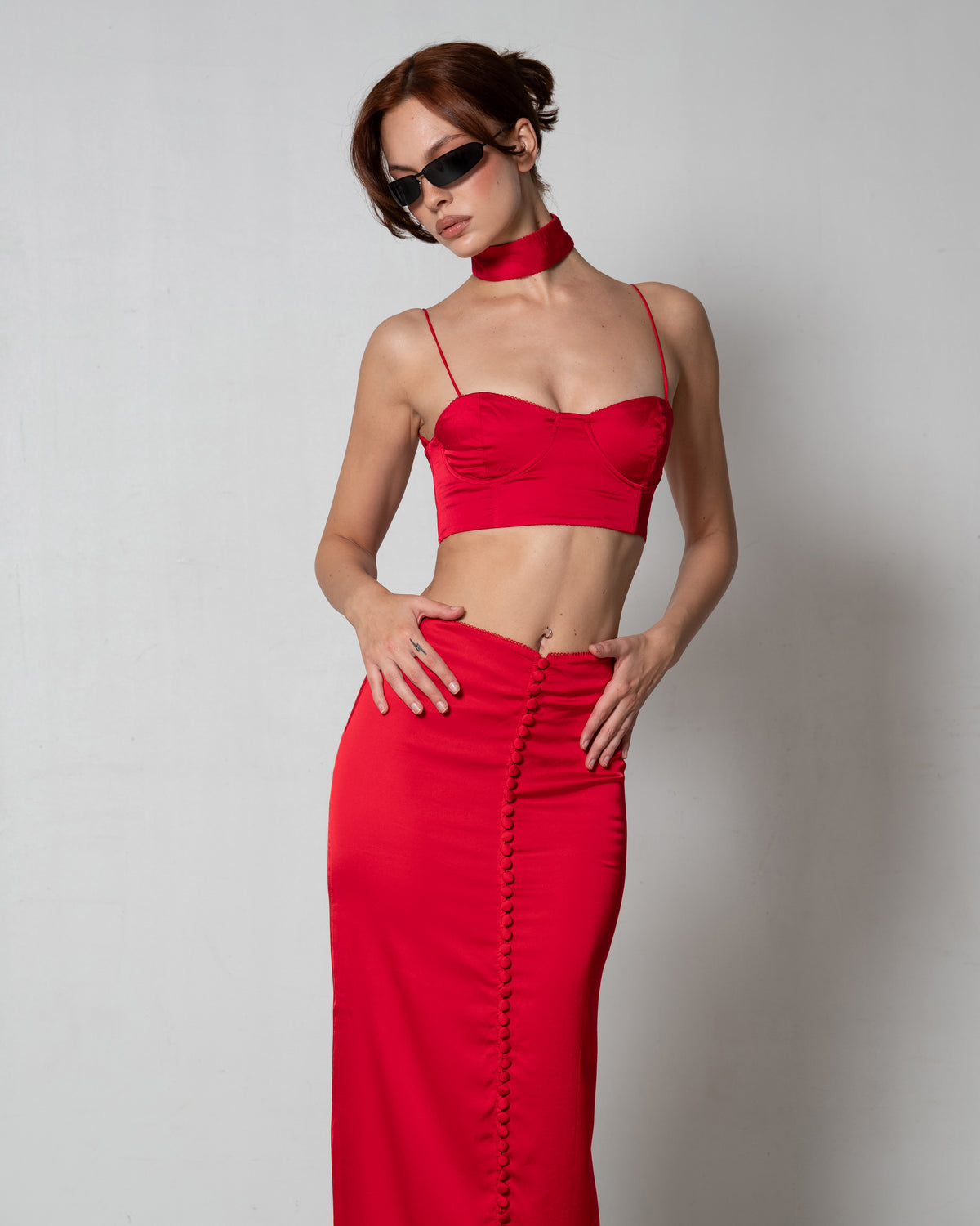 HER —The Set Red