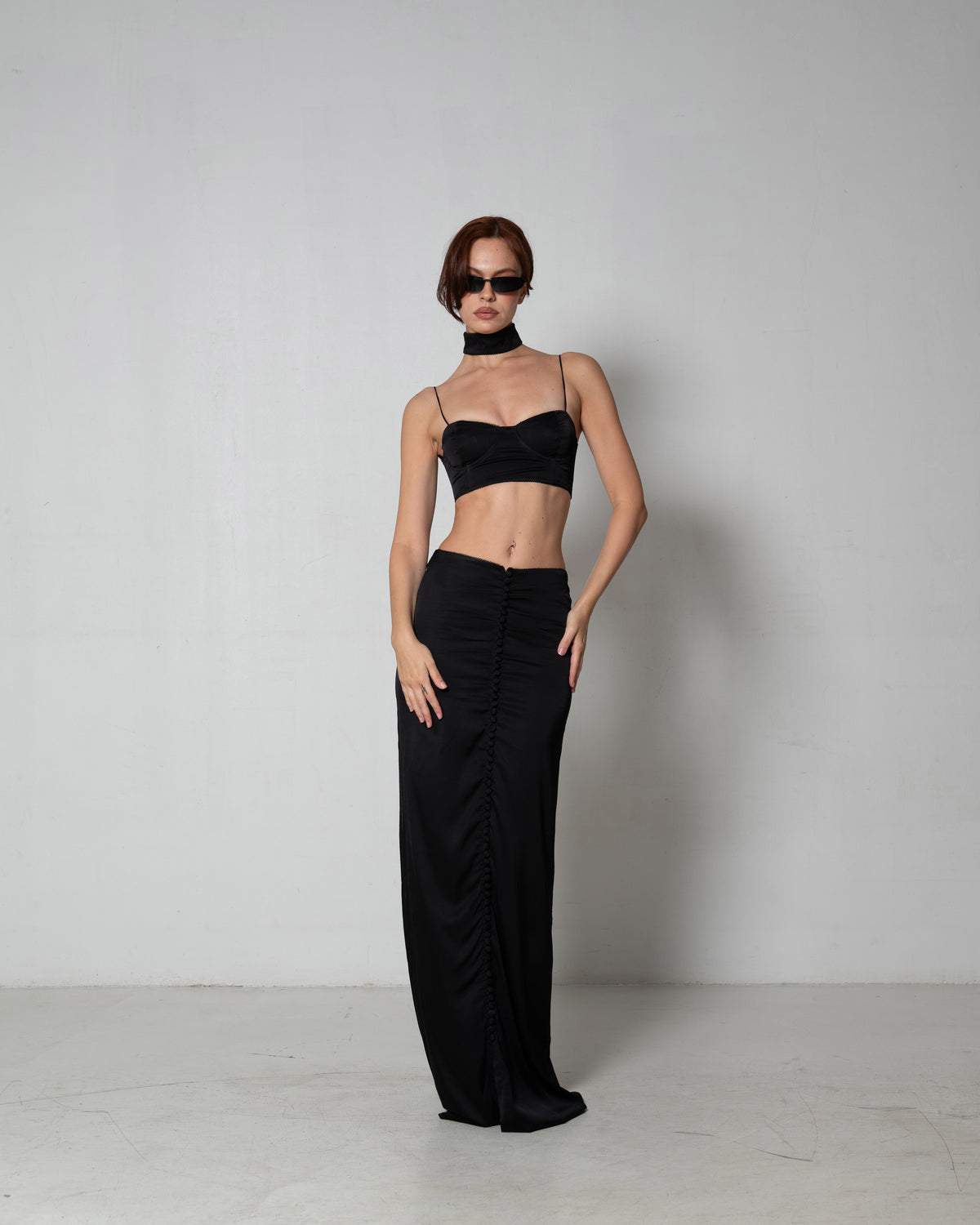 Pre order HER —The Set Black
