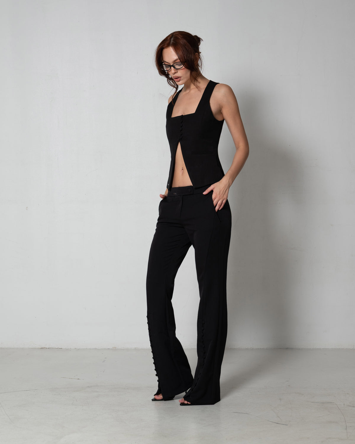 SUIT — The Trousers Black
