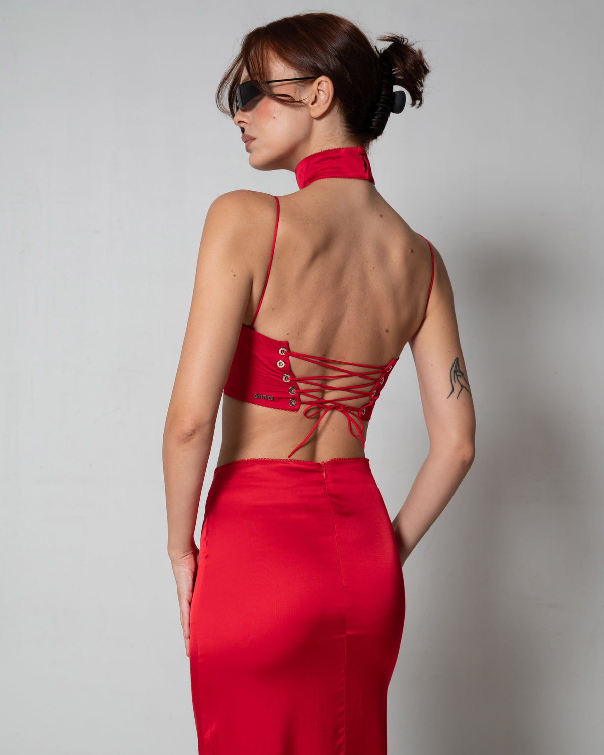 HER —The Set Red