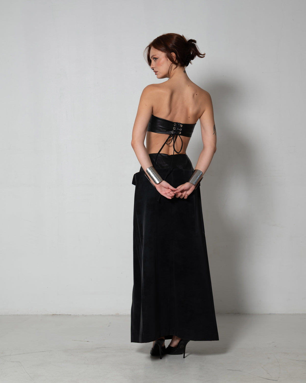SULTAN'S MUSE - BLACK