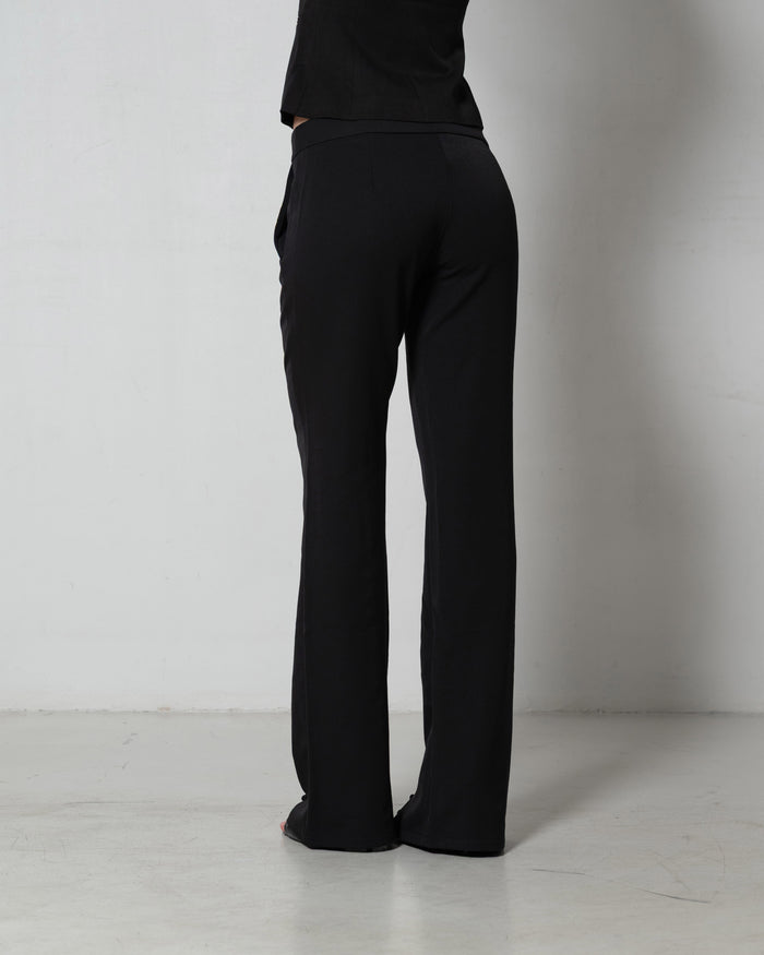 SUIT — The Trousers Black