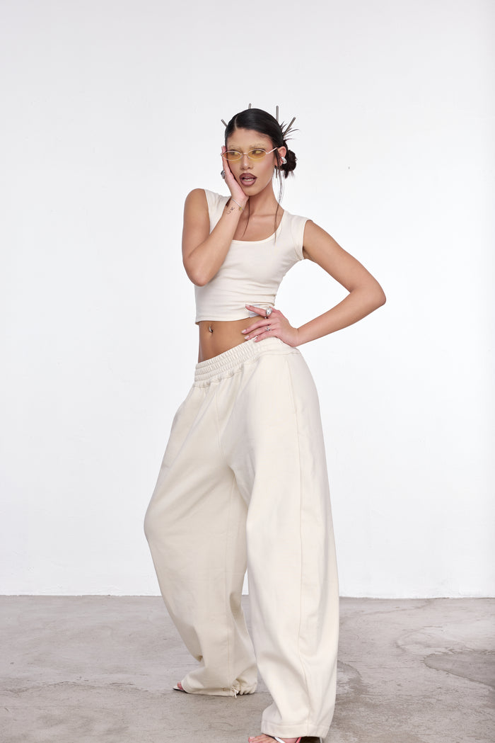SCULPT-CROP TEE BURRO