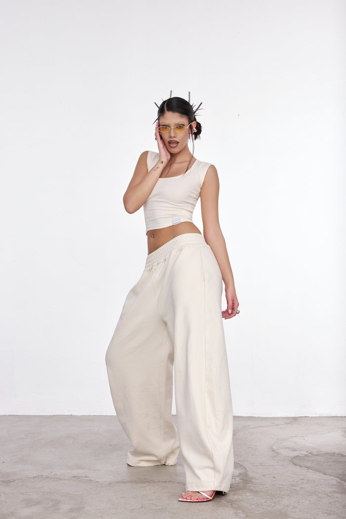 SCULPT-CROP TEE BURRO