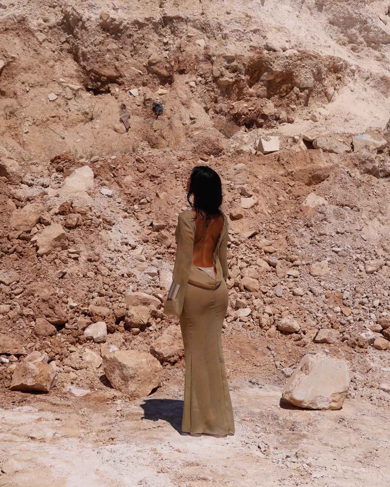 CAVE - NEUTRAL